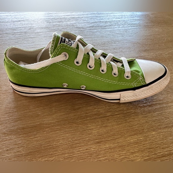 Converse Chuck Taylor All Star Canvas Shoes “Grass Green.” Wmn’s Sz 9/Men’s 7 - Picture 3 of 11